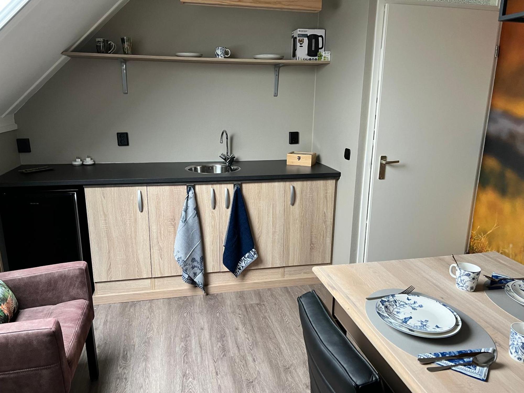 B&B Tina Sneek Eksteriør billede